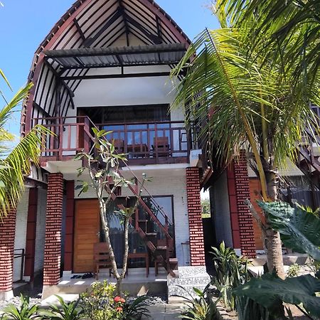 Alen'S Stay&Surf Airsatang Exterior foto
