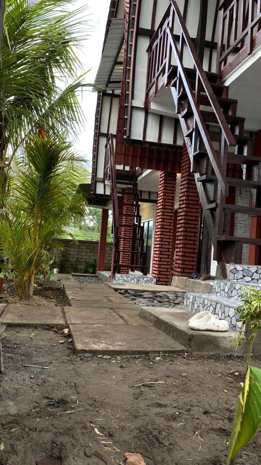 Alen'S Stay&Surf Airsatang Exterior foto